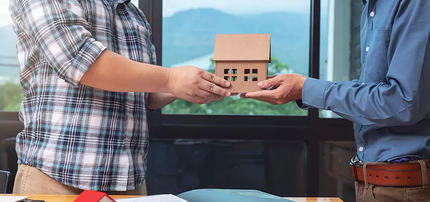 How We Determine Your Sell House with Reverse Mortgage Offer in Baldwin, NY?
